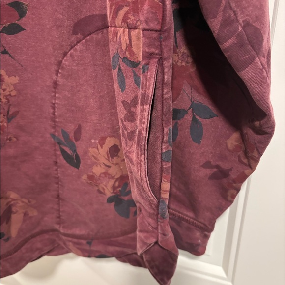 Coldwater Creek hoodie, size medium - Picture 5 of 8